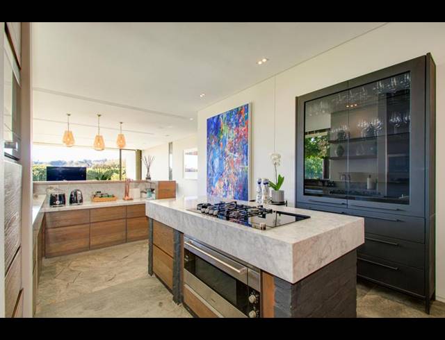 5 BEDROOM PROPERTY TO RENT IN HYDE PARK